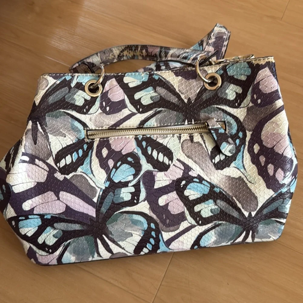 GUESS FLUTTER PASTEL COLOR BUTTERFLY LARGE PURSE BAG 2 COMPARTMENTS W/ POCKETS - Picture 7 of 16